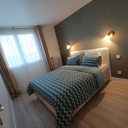 Chelles Centre Ville 2 Chambres Pres Des Bords De Marne 10 Minutes A Pieds De La Gare De Chelles-Gournay 5 Minutes De La Gare De Vaires-Sur-Marne 20 Minutes De Disneyland Jusqu'A 5 Couchages Possibles 外观 照片