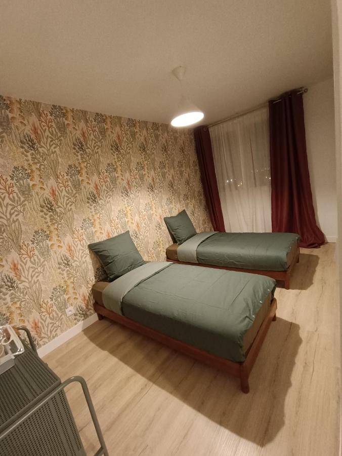 Chelles Centre Ville 2 Chambres Pres Des Bords De Marne 10 Minutes A Pieds De La Gare De Chelles-Gournay 5 Minutes De La Gare De Vaires-Sur-Marne 20 Minutes De Disneyland Jusqu'A 5 Couchages Possibles 外观 照片