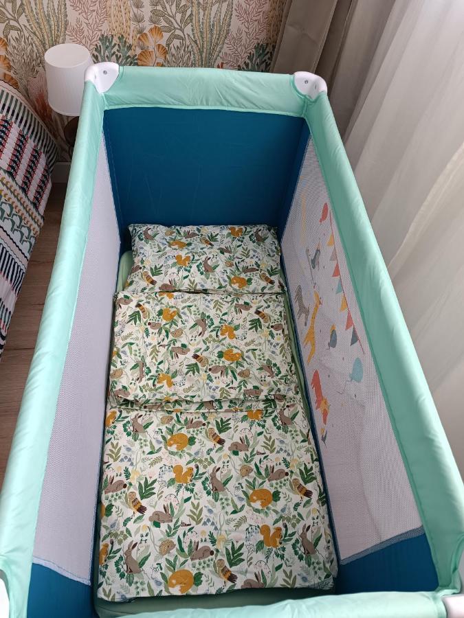 Chelles Centre Ville 2 Chambres Pres Des Bords De Marne 10 Minutes A Pieds De La Gare De Chelles-Gournay 5 Minutes De La Gare De Vaires-Sur-Marne 20 Minutes De Disneyland Jusqu'A 5 Couchages Possibles 外观 照片