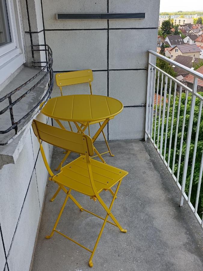 Chelles Centre Ville 2 Chambres Pres Des Bords De Marne 10 Minutes A Pieds De La Gare De Chelles-Gournay 5 Minutes De La Gare De Vaires-Sur-Marne 20 Minutes De Disneyland Jusqu'A 5 Couchages Possibles 外观 照片